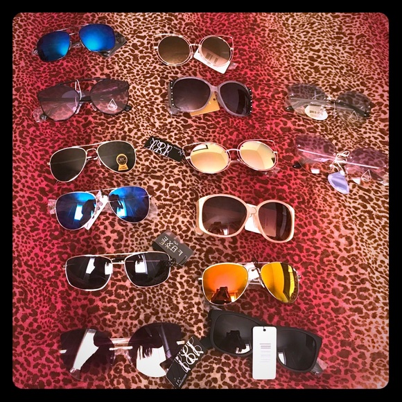 Glasses - Picture 1 of 1
